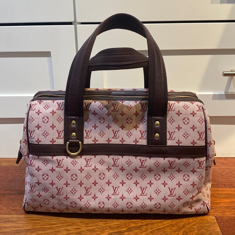 LV Josephine